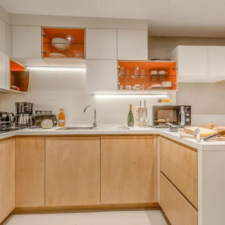 Апартаменты 2100 B - 2 Pieces 4 Entierement Renove 3 Mae-3387 Тинь